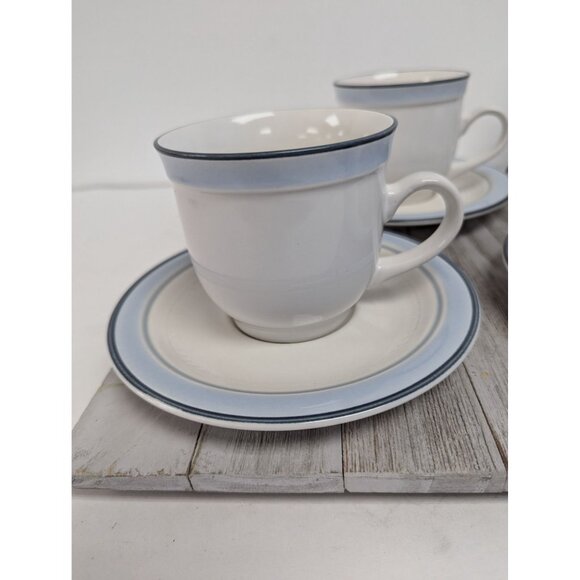 Vintage Johann Haviland Blue Bouquet Crowning Fashion Set 4 Teacups Saucers - Picture 4 of 8